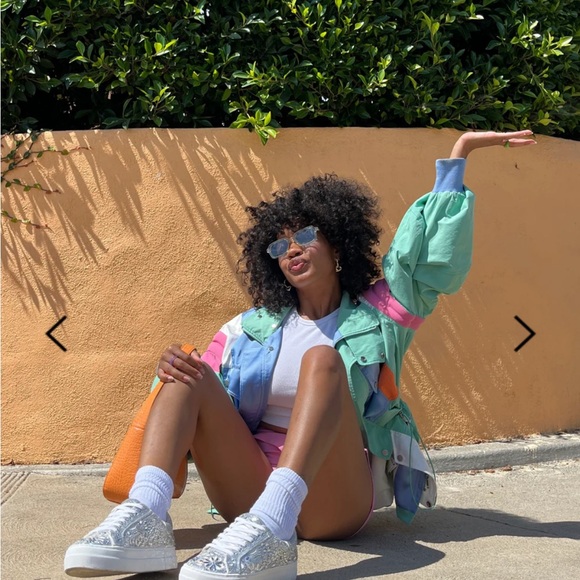 Betsy Johnson Reilly White embellished - Picture 10 of 13